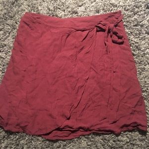 Kendal and Kylie Pho wrap skirt